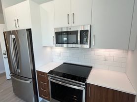 Residences at Sharon Gallery