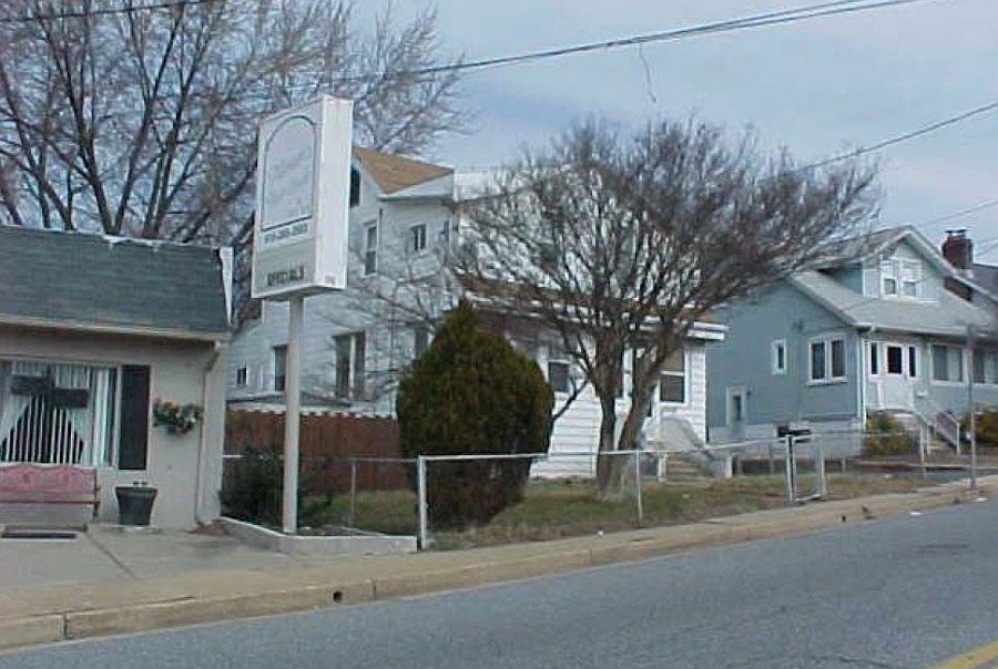 2nd image of 6908 German Hill Rd