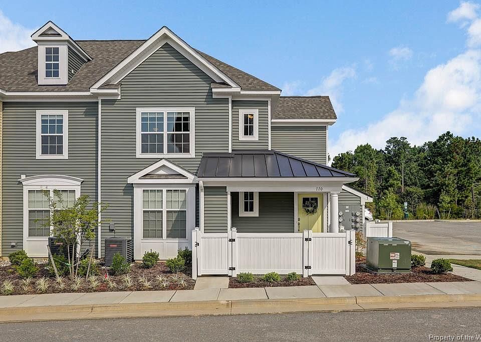 1st image of 110 Promenade Ln