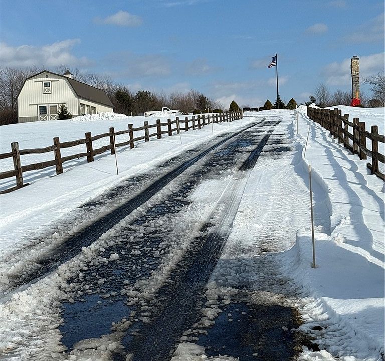 1st image of 8191 Cole Rd