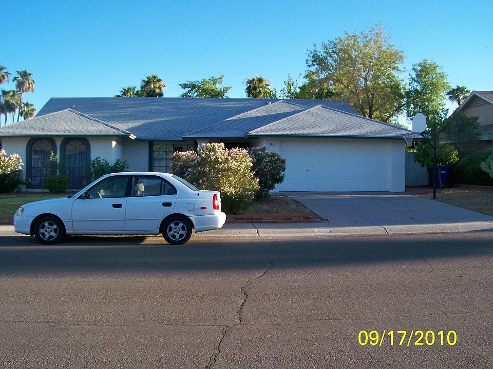 1st image of 815 W Lodge Dr