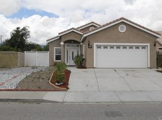 15120 Macadamia Ct, Fontana, CA 92335