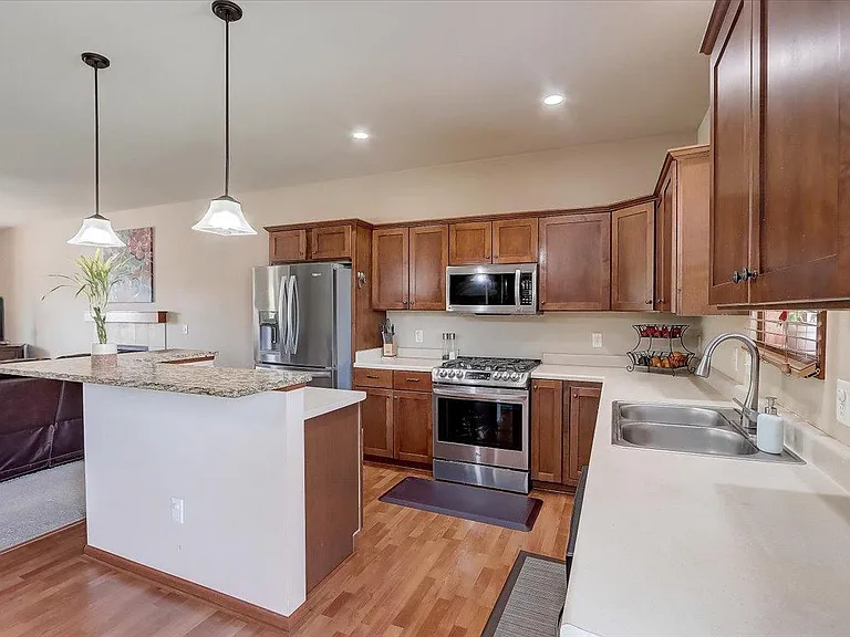 330 S Legacy Way — Photo 8