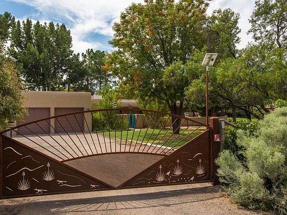 2nd image of 858 Camino De Lucia
