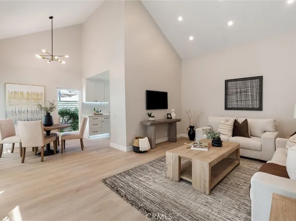 14 Willow Tree Ln, Irvine, CA 92612