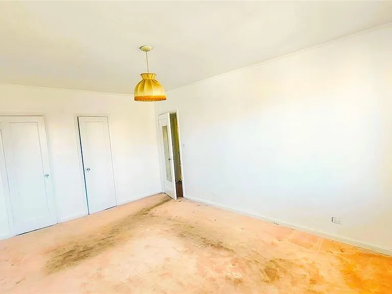 664 Remsen Ave — Photo 25