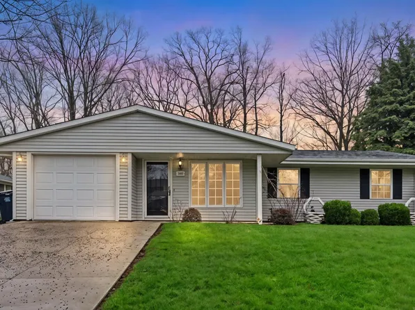 622 N Lincoln St, Warsaw, IN 46580