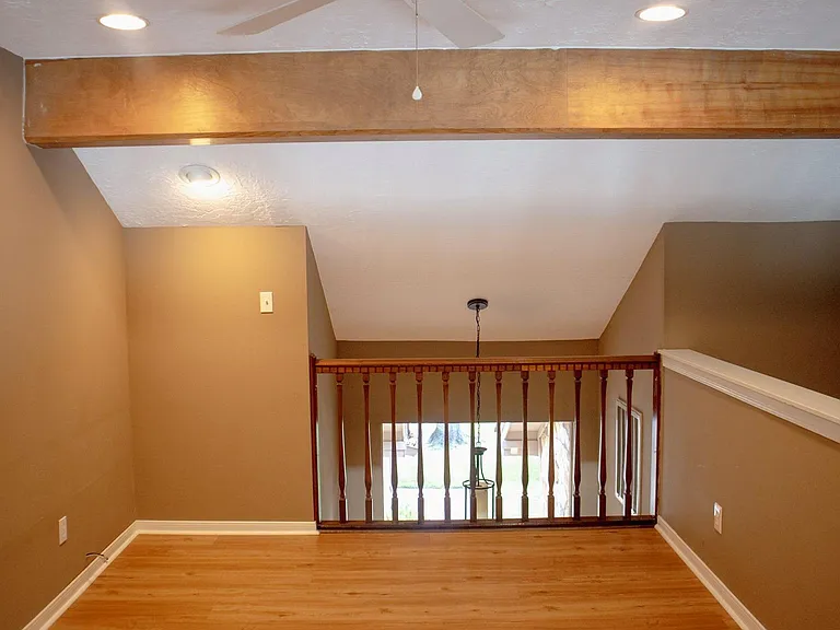 9 Huntsmans Horn Cir — Photo 30