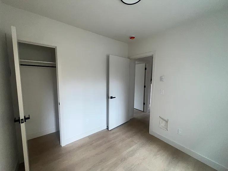 1st Floor bedroom #1