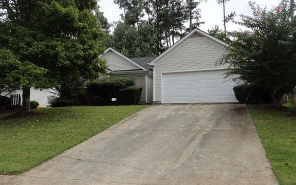 2nd image of 834 Sweetwater Way