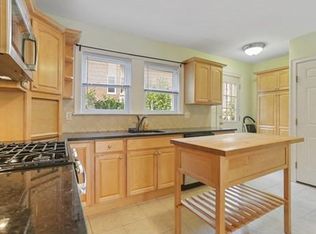1096 Main St UNIT 1, Waltham, MA 02453