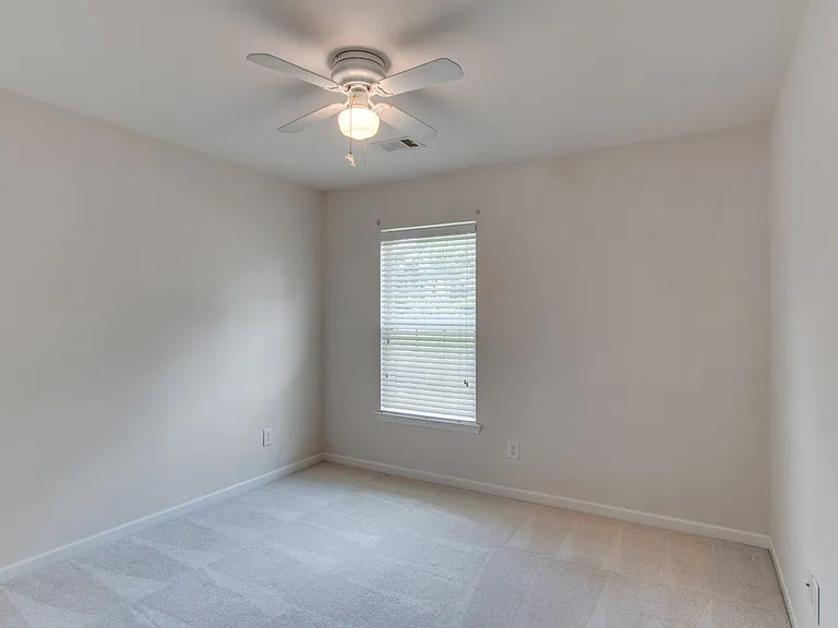 1510 Chestnut Springs Rd — Photo 14