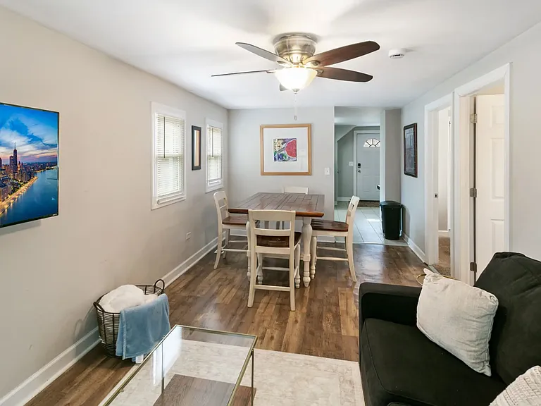 305 W Park Ave #2 — Photo 6