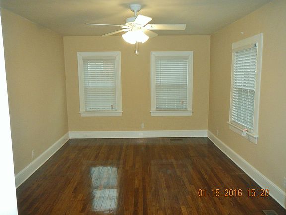 2nd image of 114 N Summit St