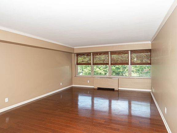 5th image of 3965 N Meridian St APT 3A