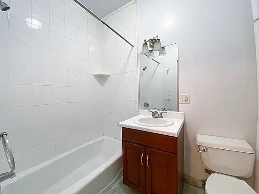 Rented by Metropolitan Property Group | media 4