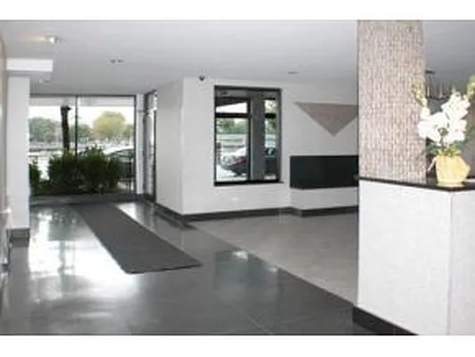 Sold by Superior Realty Service | media 6