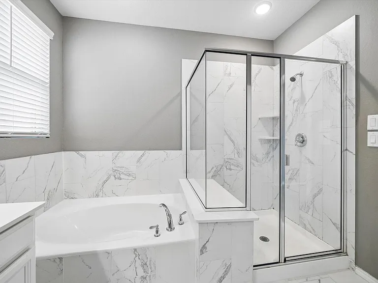 8612 Cedardale Park Dr — Photo 6