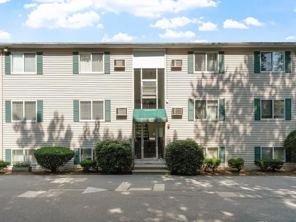 16 Appleton Park APT E4, Ipswich, MA 01938