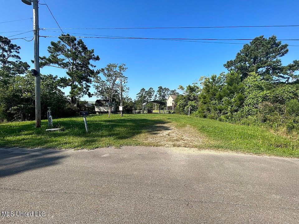 1st image of 4021 Dolphin St