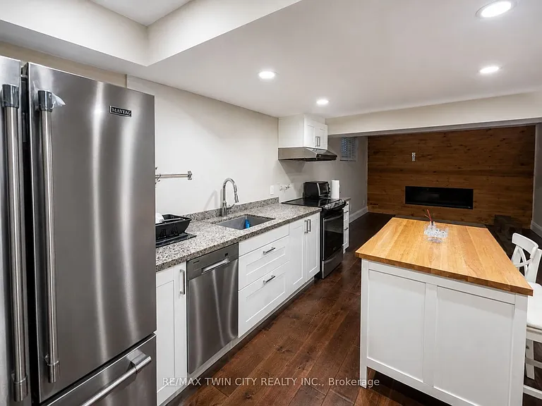 262 Sweet Gale St #BASEMENT — Photo 16