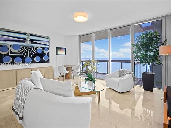 3rd image of 6899 Collins Ave #Cu-1507