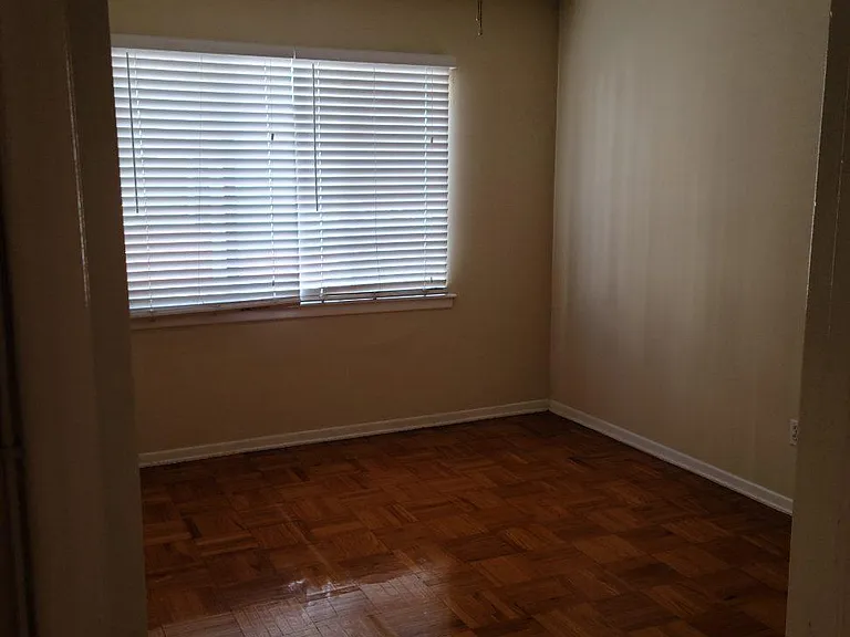 1741 N Kingsley Dr #5 — Photo 6