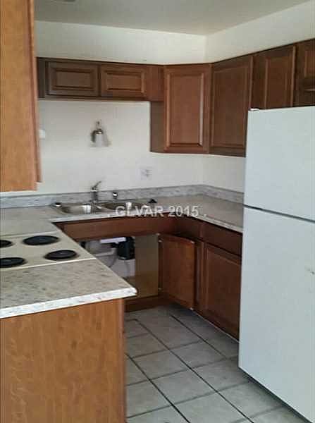 1st image of 2023 Bassler St APT 6