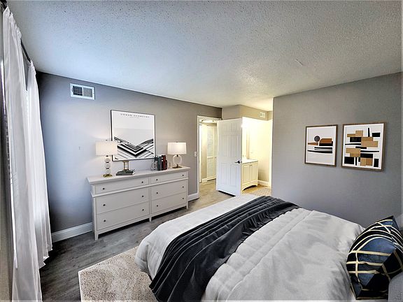 4th image of 3120 Nobscot Dr #3145-3B