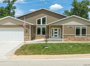 133 Bruce Rd, Lake Ozark, MO 65049