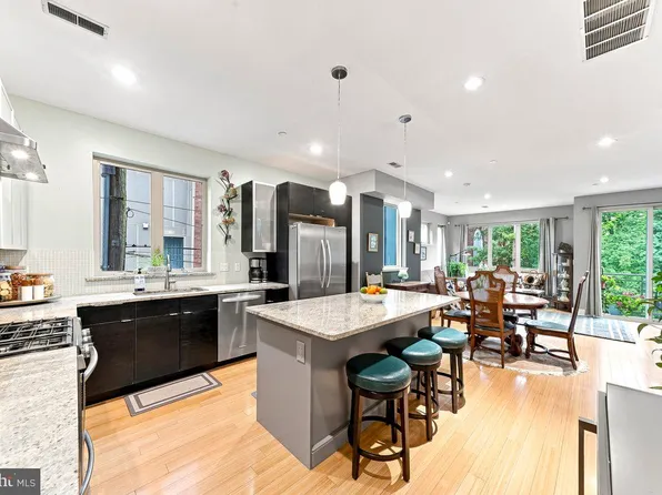 1217 Mount Vernon St #19-3, Philadelphia, PA 19123