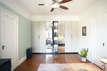 Sold by Winzone Realty Inc