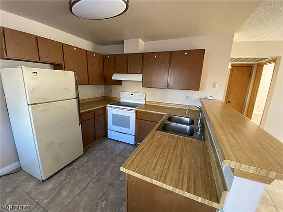 5th image of 2685 Bryandouglas Dr #B