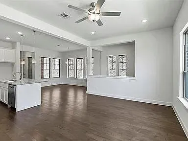257 Harbor Hills Dr — Photo 4