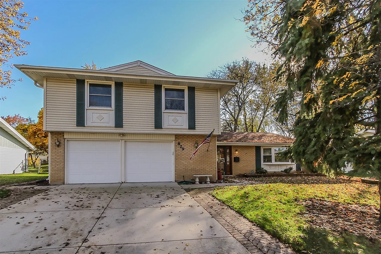 829 Georgean Ln photo 1