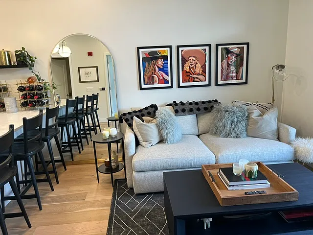 265 S 4th St E #206 — Photo 3