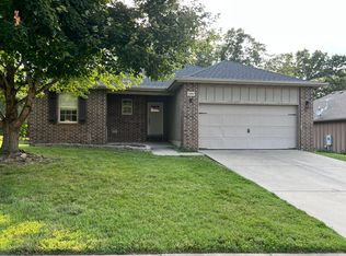 1095 S 21st Ave, Ozark, MO 65721