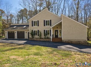 4461 Old Fox Trl, Midlothian, VA 23112
