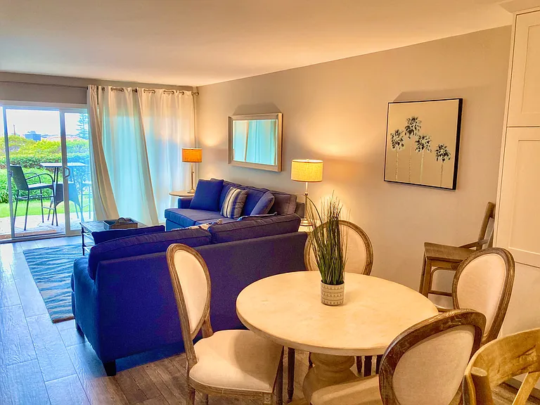 1844 Grand Ave #4 — Photo 7