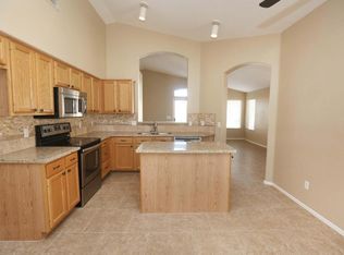 3116 E Desert Ln, Gilbert, AZ 85234