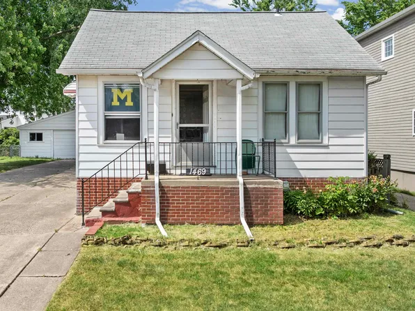 1469 Holland Ave, Birmingham, MI 48009