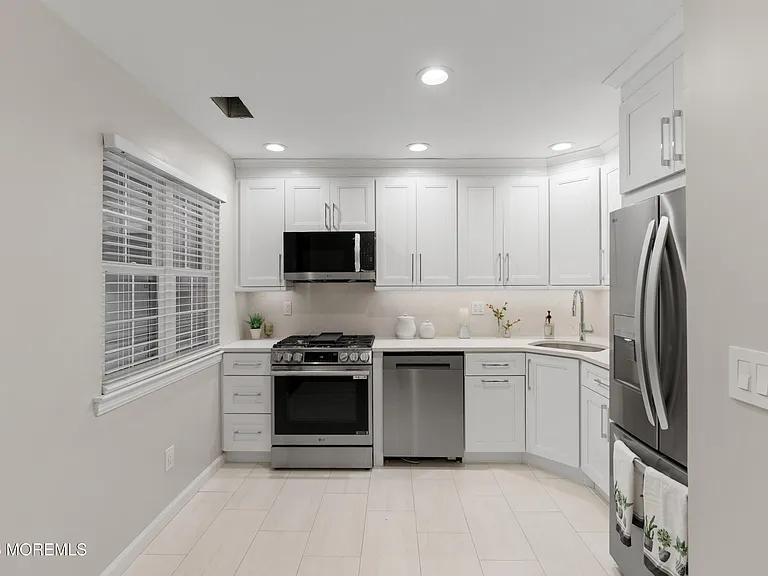 36 Steeplechase Ct — Photo 4