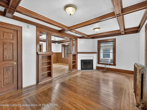 524 S Butler Blvd, Lansing, MI 48915