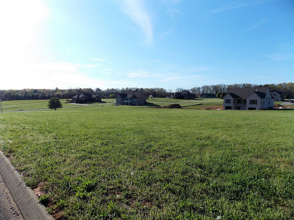 1st image of 688 Winding Creek Way