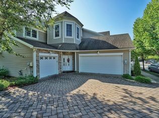 10 Chart Loop, Staten Island, NY 10309