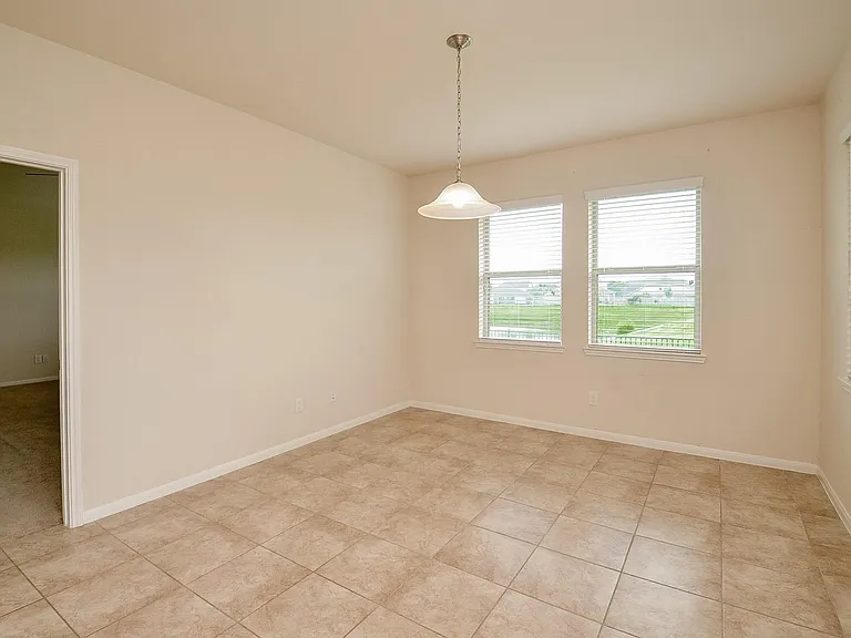 2227 Leonetti Ln — Photo 35