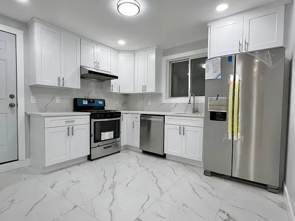 1655 Francis Lewis Blvd Floor 2, Whitestone, NY 11357