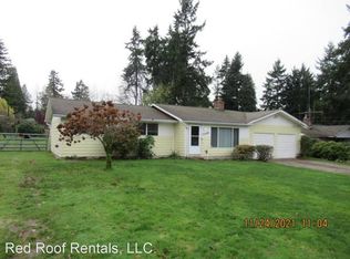 7304 102nd St E, Puyallup, WA 98373