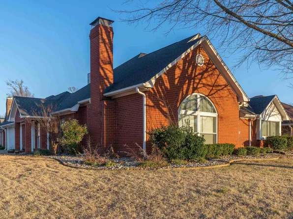 406 Lakewood Dr, Longview, TX 75604