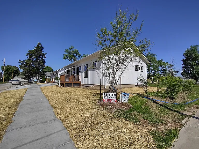 302 W Crawford Ave — Photo 19